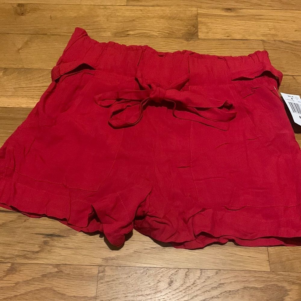 Indigo Rein Shorts Womens Medium M Red Paperbag Waist High Rise Belted Rayon NWT